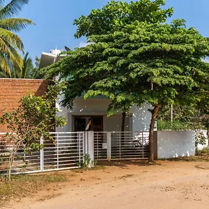 Davey's Townhouse By Veo - Part Of Stayvista Villa Mysore